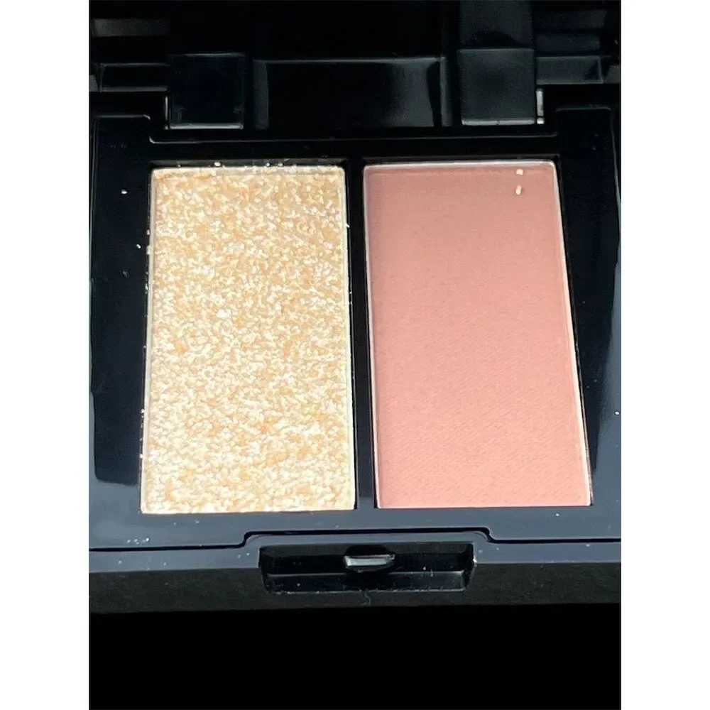 Eleman Beauty Eyeshadow Duo - Latte & Tude Shimmer Matte Talc-Free Vegan